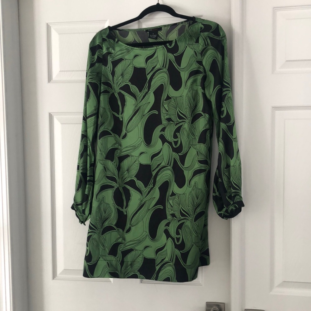 BCBG Max Azria Women’s Green & Black Flower Print Dress S. Long Sleeve A-Line